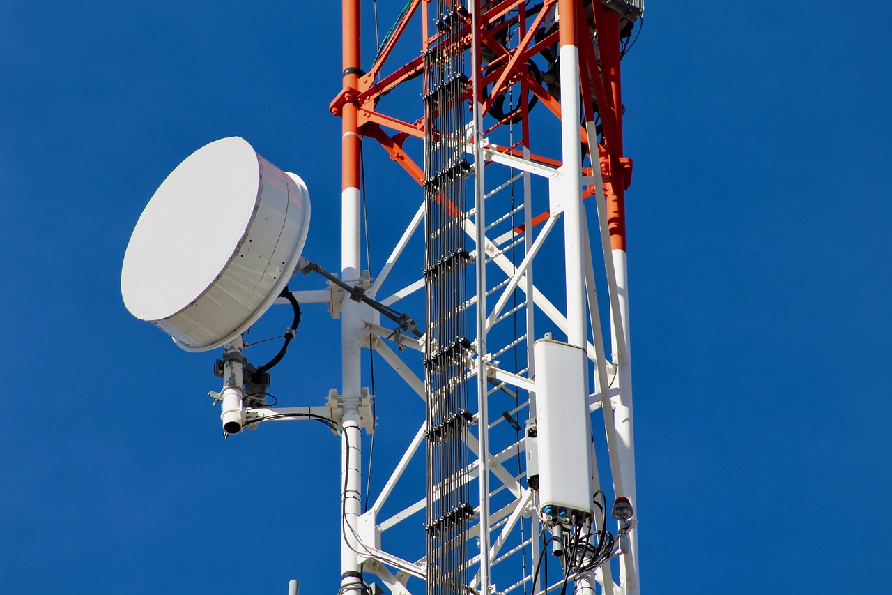 Communication Devices to Use During a Disaster